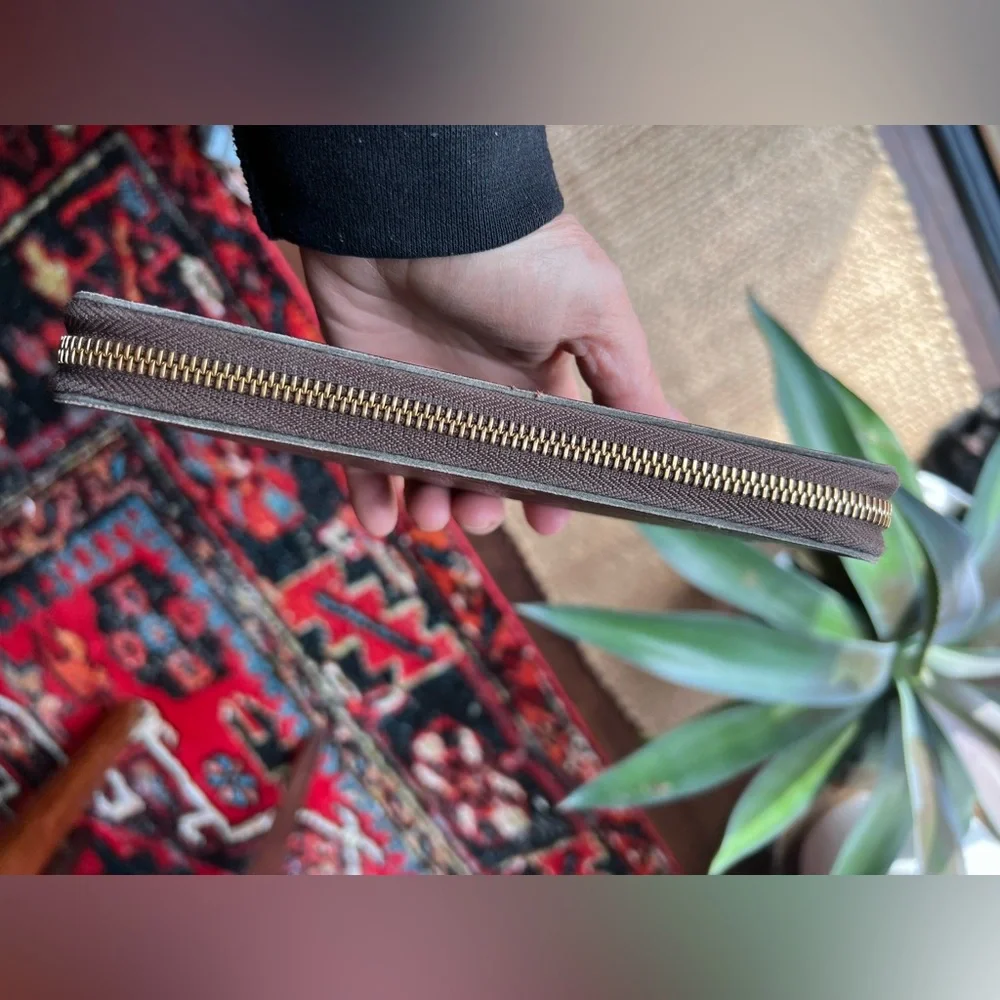 Authentic Louis Vuitton Rose Ballerine Pink and Brown Zipper Clemence zip Wallet - Picture 7 of 14